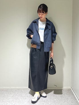 「アイテム（ブルゾン）」を使った、天本さん（レディース・165cm）の秋コーディネート