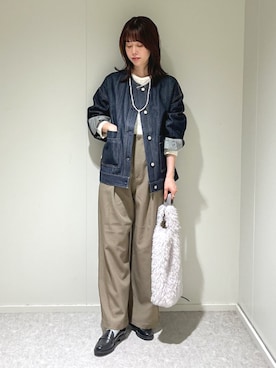 「アイテム（サロペット/オーバーオール）」を使った、天本さん（レディース・165cm）の秋コーディネート