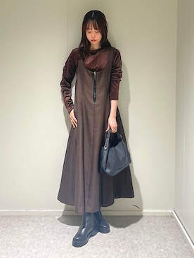 「ベロア」｜「アイテム（ワンピース/ドレス）」を使った、天本さん（レディース・165cm）の冬コーディネート