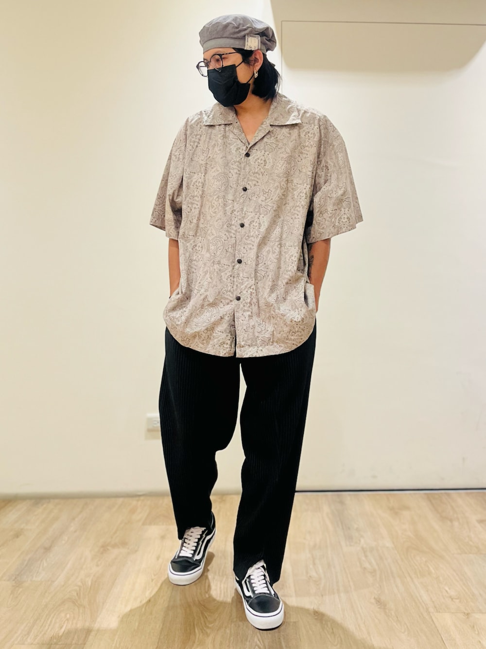 「thehwdogandco、ARTDECO、agility、HOMME PLISSÉ ISSEY MIYAKE、VANS、mastermind world、oldskool、ootd、music、中年微激、奮鬥大叔自治會」｜「THE H.W. DOG & CO. のPILE P BERET - Grey D-00911（ハンチング/ベレー帽、グレー系）」を使った、Reset🇹🇼さん（メンズ・178cm）の夏コーディネートの1枚目の写真