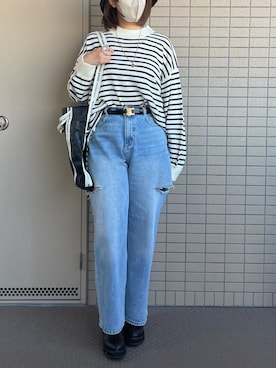 「GRL（グレイル）のサイドカッティングデニムパンツ（デニムパンツ、ブルー系）」を使った、canata*さん（レディース・161cm）の秋コーディネート