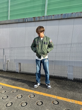 「長袖Tシャツ」｜「アイテム（MA-1）」を使った、AOKIさん（メンズ・172cm）の秋コーディネート