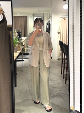 「GALLARDAGALANTE（ガリャルダガランテ）の【セットアップ対応】キュプラカーゴパンツ（その他パンツ、ベージュ系）」を使った、mamifujiiさん（レディース・158cm）の春コーディネート