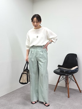 「GALLARDAGALANTE（ガリャルダガランテ）の【ジャケットやニットのインナーに最適！】バックスリットブラウスT（シャツ/ブラウス）」を使った、mamifujiiさん（レディース・158cm）の春コーディネート