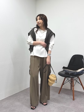 「GALLARDAGALANTE（ガリャルダガランテ）の【ジャケットやニットのインナーに最適！】バックスリットブラウスT（シャツ/ブラウス）」を使った、mamifujiiさん（レディース・158cm）の春コーディネート