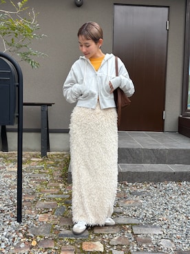 「CENE（セネ）のアイテム（アクセサリー）」を使った、mikkoさん（レディース・161cm）の春コーディネート