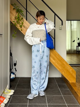 「アイテム（イヤリング）」を使った、mikkoさん（レディース・161cm）の春コーディネート