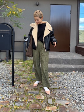 「アイテム（イヤリング）」を使った、mikkoさん（レディース・161cm）の冬コーディネート