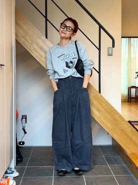 「アイテム（スウェット）」を使った、mikkoさん（レディース・161cm）の秋コーディネート