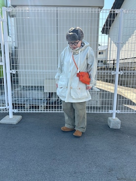 「アイテム（バッグ）」を使った、藤原さんさん（レディース・159cm）の秋コーディネート