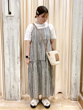 「ehka sopo（エヘカソポ）のくしゅくしゅギンガム厚底サンダル（サンダル）」を使った、akariさん（レディース・156cm）の夏コーディネート