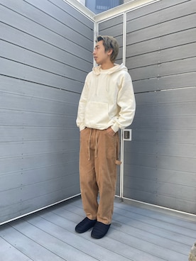 「MANASTASH（マナスタッシュ）のアイテム（シューズ）」を使った、Eitaさん（メンズ・180cm）の秋コーディネート