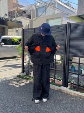 「MANASTASH（マナスタッシュ）のアイテム（カーゴパンツ）」を使った、Eitaさん（メンズ・180cm）の秋コーディネート