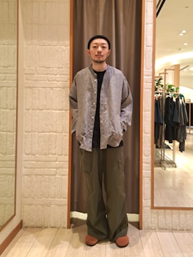 「GLOSTER（グロスター）の【リネン100％】バンドカラーシャツ（シャツ/ブラウス、ブルー系）」を使った、ながやまさん（メンズ・176cm）の夏コーディネート