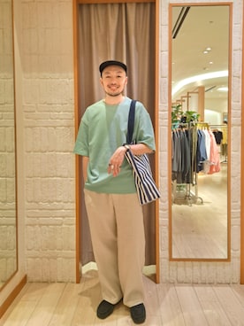 「GLOSTER（グロスター）のアイテム（トップス）」を使った、ながやまさん（メンズ・176cm）の夏コーディネート
