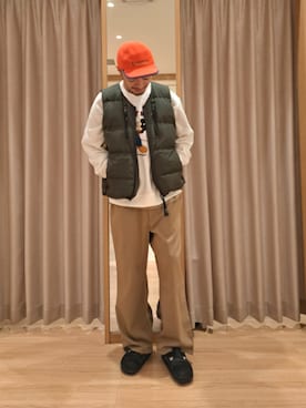 「アイテム（ダウンベスト）」を使った、ながやまさん（メンズ・176cm）の秋コーディネート