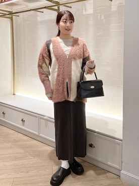 「アイテム（カーディガン/ボレロ、ピンク系）」を使った、hinano3232さん（レディース・160cm）の秋コーディネート