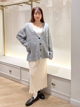 「LOWRYS FARM（ローリーズファーム）のシャギーロングＶカーディガン　595935（カーディガン/ボレロ）」を使った、hinano3232さん（レディース・160cm）の秋コーディネート