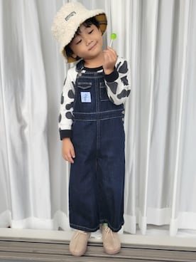 「CIAOPANIC TYPY（チャオパニックティピー）のアイテム（オールインワン・サロペット）」を使った、あちゅさん（キッズ・110cm）の秋コーディネート