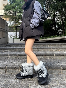 「アイテム（ダウンベスト）」を使った、Tsumuさん（レディース・151cm）の秋コーディネート