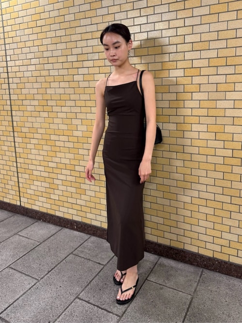 ＜ATTISESSION＞キャミソール ワンピース セール】＜ATTISESSION＞バック ストラップ キャミソール