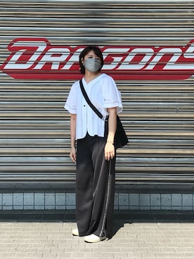 「アイテム（その他トップス）」を使った、Enid Liaoさん（レディース・163cm）の夏コーディネート