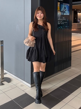 「Heather（ヘザー）のアシメバルーンリボンミニワンピース　1051893（ワンピース、ブラック系）」を使った、mioさん（レディース・157cm）の夏コーディネート