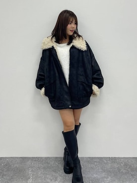 「アイテム（ムートンコート）」を使った、mioさん（レディース・157cm）の秋コーディネート