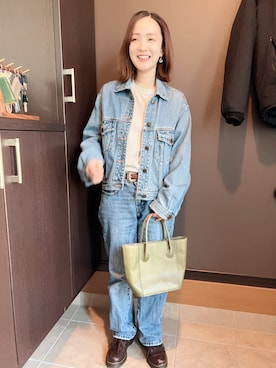 「アイテム（デニムジャケット）」を使った、deさん（レディース・153cm）の秋コーディネート
