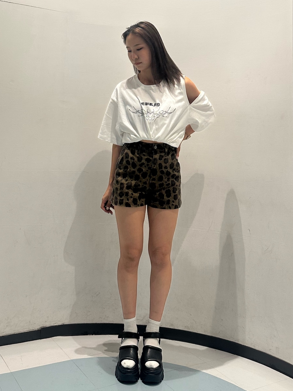 2025.06.25 UP｜エヴリス（EVRIS）、momoka、25500681｜RUNWAY