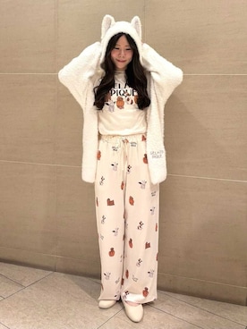 「アイテム（ルームウェア/パジャマ、ベージュ系）」を使った、gelato piqueさん（レディース・160cm）の秋コーディネート