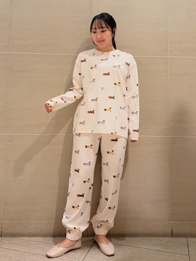 「アイテム（ルームウェア）」を使った、gelato piqueさん（レディース・158cm）の秋コーディネート