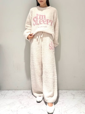 「アイテム（ルームウェア）」を使った、gelato piqueさん（レディース・150cm）の秋コーディネート