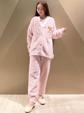 「アイテム（ルームウェア/パジャマ）」を使った、gelato piqueさん（レディース・150cm）の冬コーディネート