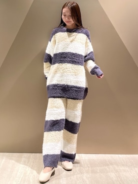 「アイテム（ルームウェア）」を使った、gelato piqueさん（レディース・150cm）の秋コーディネート