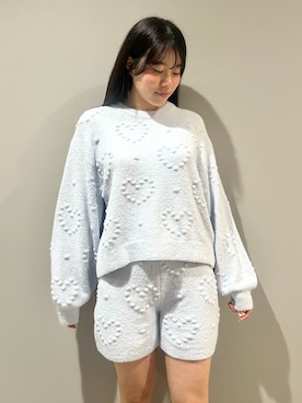 「アイテム（ルームウェア）」を使った、gelato piqueさん（レディース・165cm）の秋コーディネート