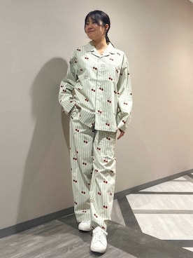 「gelato pique（ジェラートピケ）の【UNISEX】チェリー柄シャツ（ルームウェア/パジャマ）」を使った、gelato piqueさん（レディース・165cm）の秋コーディネート