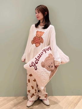 「アイテム（ルームウェア）」を使った、gelato piqueさん（レディース・156cm）の秋コーディネート