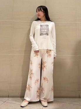 「アイテム（ルームウェア、オレンジ系）」を使った、gelato piqueさん（レディース・158cm）の秋コーディネート