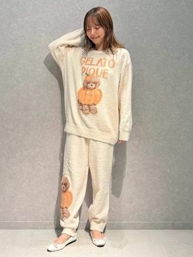 「アイテム（ルームウェア/パジャマ、ベージュ系）」を使った、gelato piqueさん（レディース・156cm）の秋コーディネート
