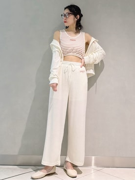 「アイテム（ルームウェア）」を使った、gelato piqueさん（レディース・168cm）の春コーディネート