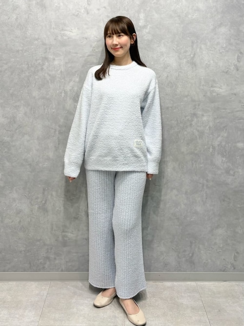 カラフルパウダープルオーバー＆ベビモコリブロングパンツセット