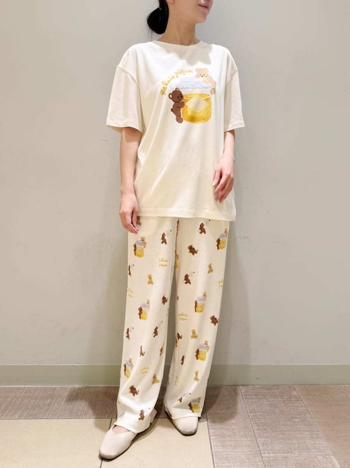 はちみつベア柄ワンポイントTシャツ（ルームウェア/パジャマ）｜gelato