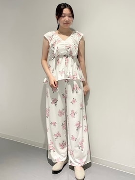 「アイテム（ルームウェア）」を使った、gelato piqueさん（レディース・162cm）の夏コーディネート