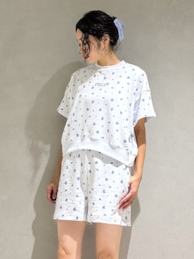 「アイテム（バレッタ/ヘアクリップ）」を使った、gelato piqueさん（レディース・168cm）の夏コーディネート