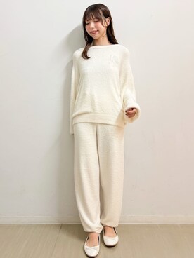 「アイテム（ルームウェア/パジャマ、ホワイト系）」を使った、gelato piqueさん（レディース・161cm）の秋コーディネート