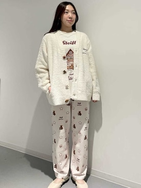 「アイテム（ルームウェア）」を使った、gelato piqueさん（レディース・162cm）の冬コーディネート