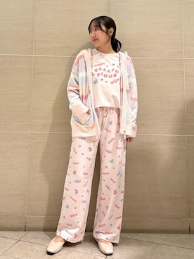 「アイテム（ルームウェア）」を使った、gelato piqueさん（レディース・158cm）の秋コーディネート