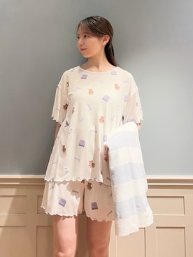 「アイテム（ブランケット）」を使った、gelato piqueさん（レディース・161cm）の夏コーディネート