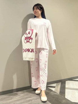 「アイテム（ブランケット）」を使った、gelato piqueさん（レディース・165cm）の冬コーディネート